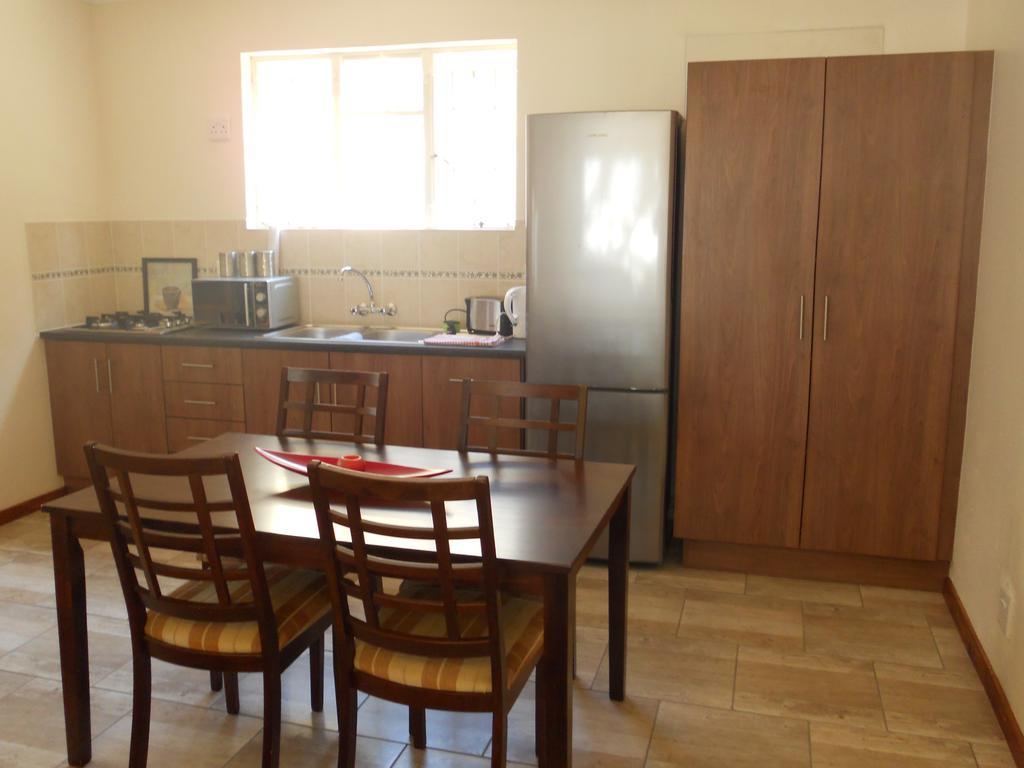Magaliqua Guest House Noordheuwel Екстер'єр фото